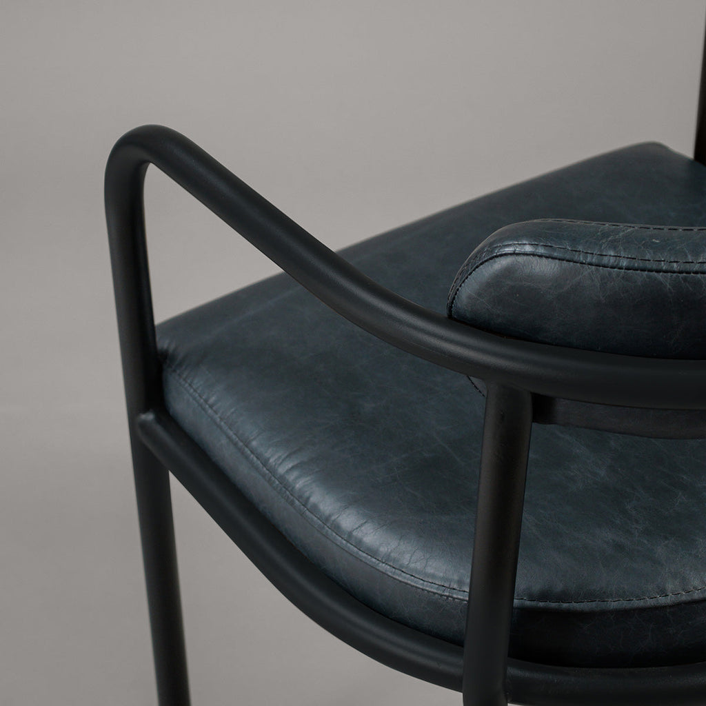 Silla con Brazos Kamen Cuero