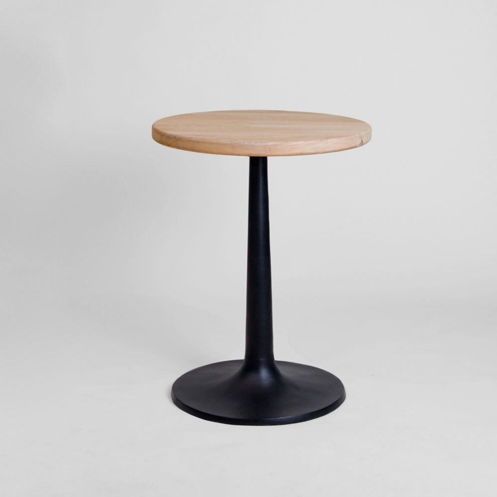 Mesa Auxiliar de Comedor Eero Roble