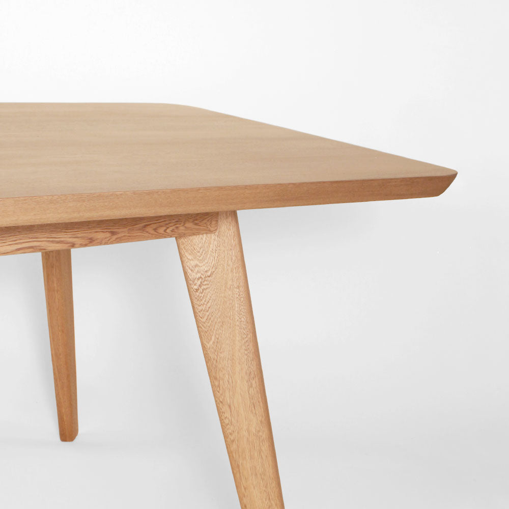 Mesa de Comedor Coba Roble