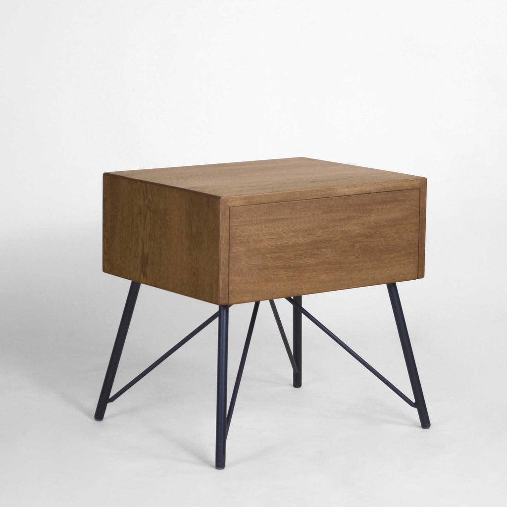 Mesa de Noche Vera Cajón Roble