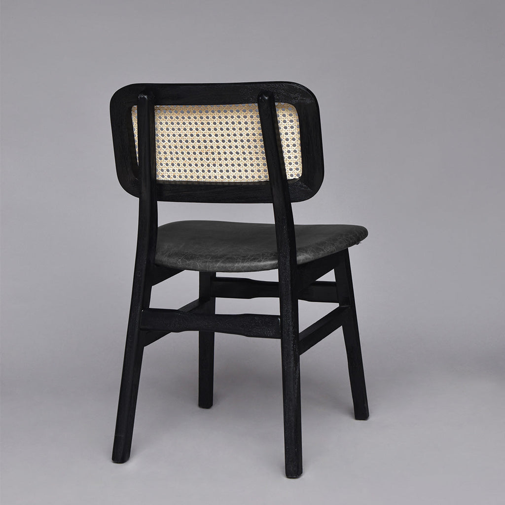 Silla Matte Den Cuero